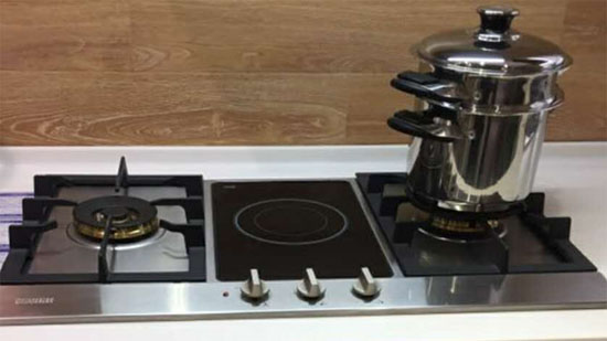 CUCINE燃气灶使用完之后应及时清理